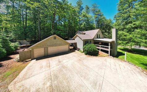2511 Buck Run Hiawassee GA 30546