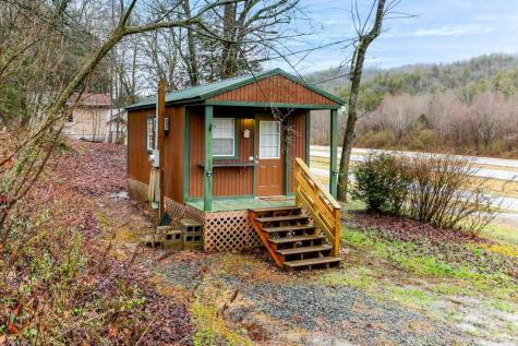 219 Old State Road Marble NC 28905