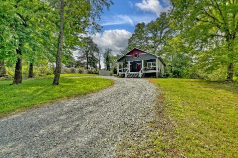 92 Asbury Street Epworth GA 30541