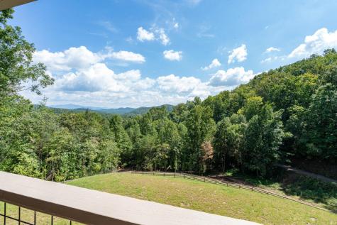 280 Wild Berry Lane Hayesville NC 28904