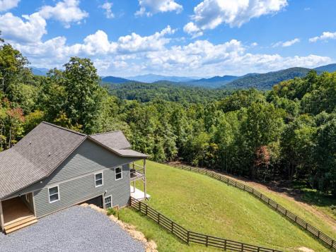 280 Wild Berry Lane Hayesville NC 28904
