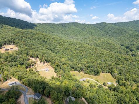 280 Wild Berry Lane Hayesville NC 28904