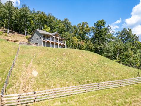 280 Wild Berry Lane Hayesville NC 28904