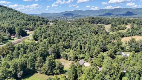 590 Pinebrook Drive Blairsville GA 30512