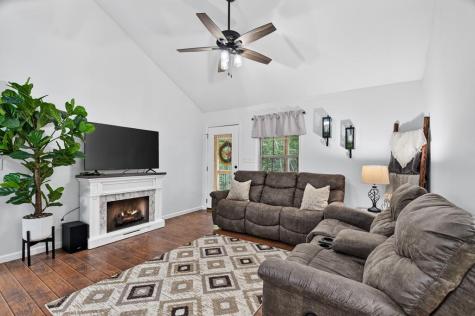 2113 Turniptown Road Ellijay GA 30536