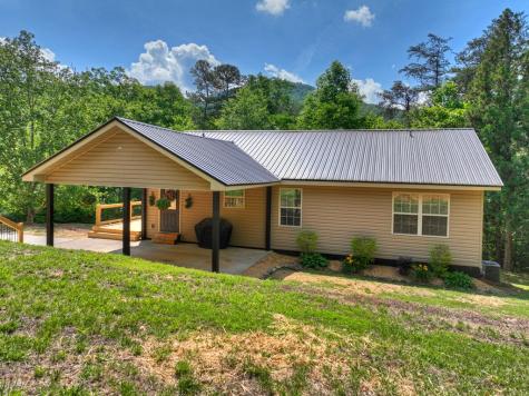 2113 Turniptown Road Ellijay GA 30536
