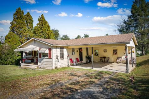 121 Orchard Boulevard Blue Ridge GA 30513
