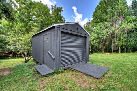 428 Kingtown Street Mccaysville GA 30555