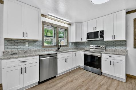 428 Kingtown Street Mccaysville GA 30555
