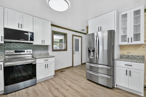 428 Kingtown Street Mccaysville GA 30555