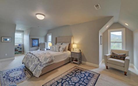 4196 Asheland Overlook Young Harris GA 30582