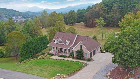 4196 Asheland Overlook Young Harris GA 30582