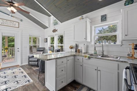 1685 Chatuge Shores Hiawassee GA 30546