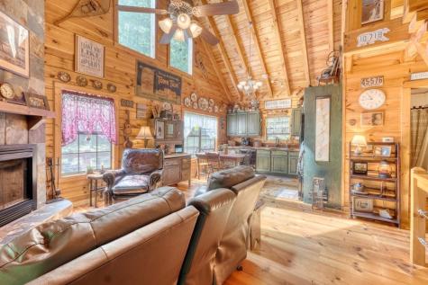 370 Lakepoint Drive Blairsville GA 30512