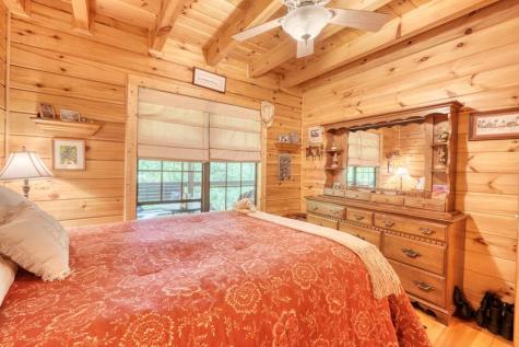 370 Lakepoint Drive Blairsville GA 30512