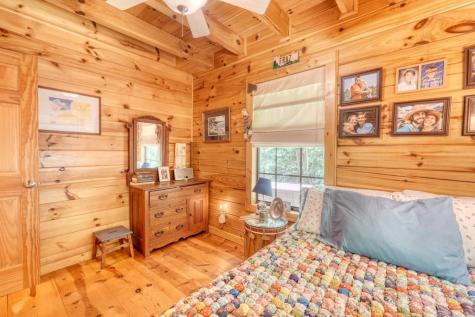 370 Lakepoint Drive Blairsville GA 30512