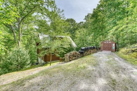 370 Lakepoint Drive Blairsville GA 30512