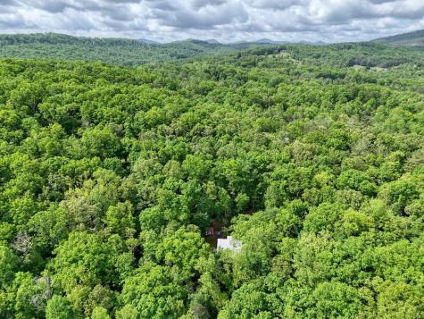 370 Lakepoint Drive Blairsville GA 30512