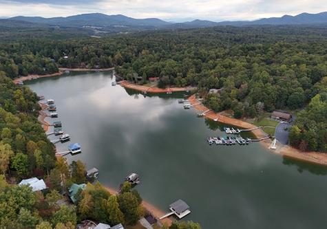 658 Lakeside Drive Blairsville GA 30512