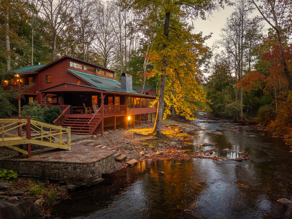 4549 Fires Creek Road Hayesville NC 28904