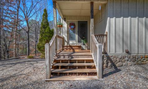 77 Sara Lane Blairsville GA 30512