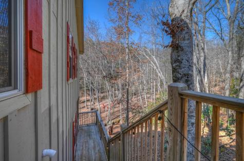 77 Sara Lane Blairsville GA 30512