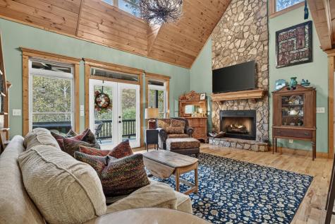 633 Riverfront Drive Ellijay GA 30536