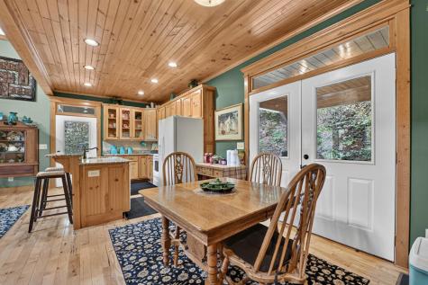 633 Riverfront Drive Ellijay GA 30536