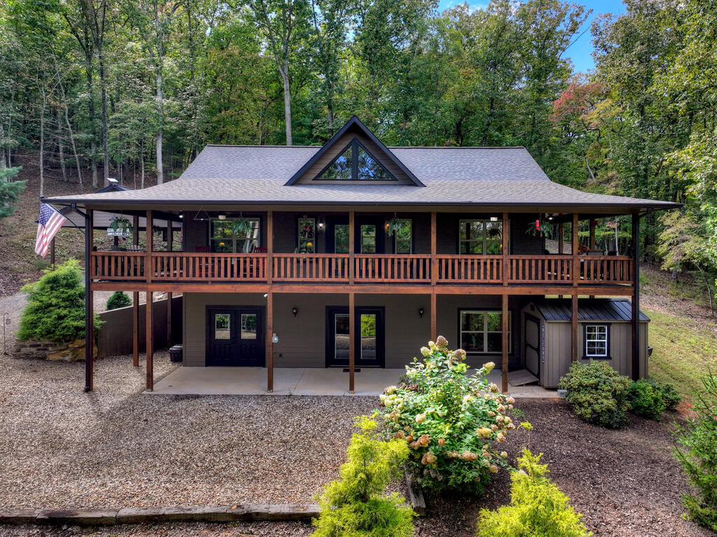512 Star Creek Crossing Morganton GA 30560