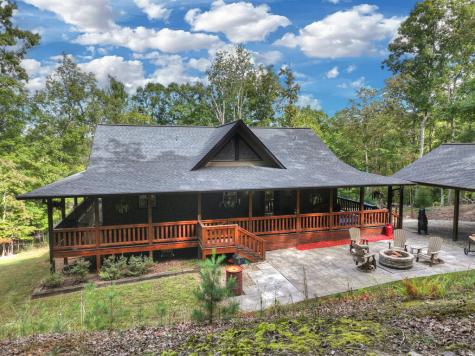512 Star Creek Crossing Morganton GA 30560