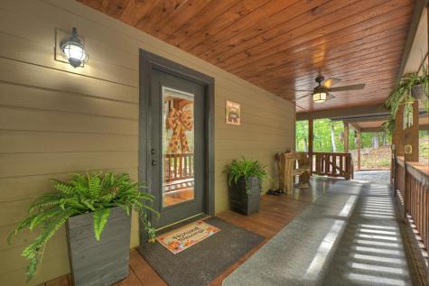 512 Star Creek Crossing Morganton GA 30560