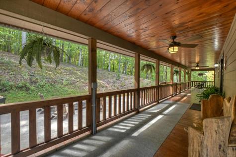 512 Star Creek Crossing Morganton GA 30560