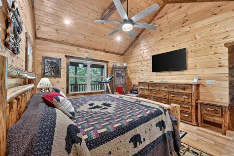 512 Star Creek Crossing Morganton GA 30560