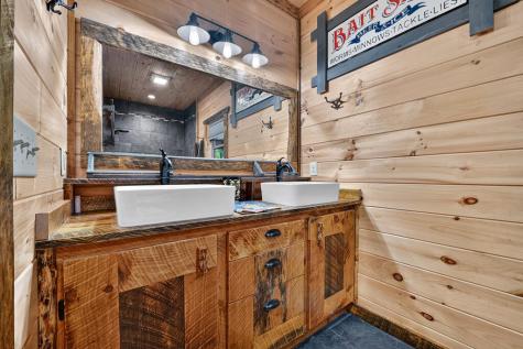 512 Star Creek Crossing Morganton GA 30560