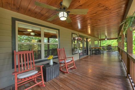 512 Star Creek Crossing Morganton GA 30560