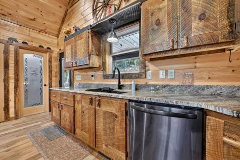512 Star Creek Crossing Morganton GA 30560