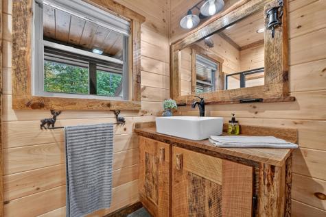 512 Star Creek Crossing Morganton GA 30560