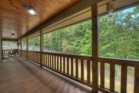 512 Star Creek Crossing Morganton GA 30560