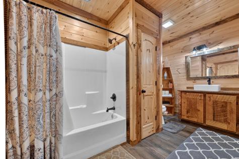 512 Star Creek Crossing Morganton GA 30560