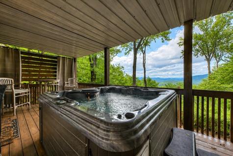 161 Walnut Ridge Ellijay GA 30536