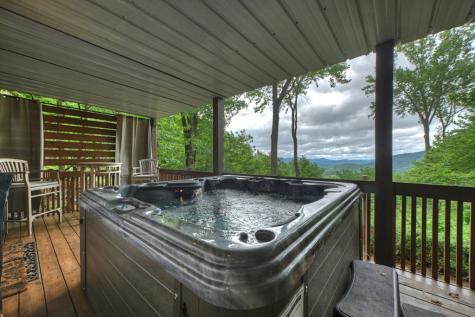 161 Walnut Ridge Ellijay GA 30536