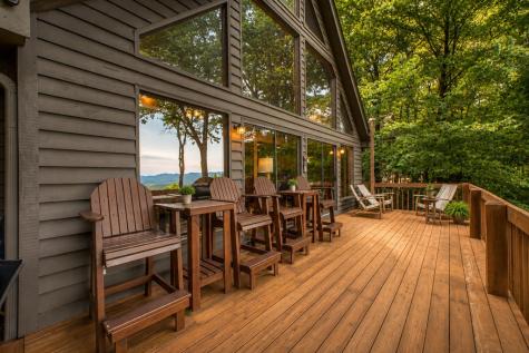 161 Walnut Ridge Ellijay GA 30536