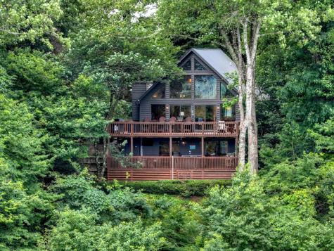 161 Walnut Ridge Ellijay GA 30536