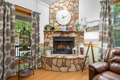 2084 Newport Drive Ellijay GA 30540