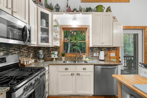 2084 Newport Drive Ellijay GA 30540