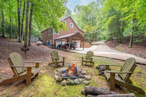 2084 Newport Drive Ellijay GA 30540
