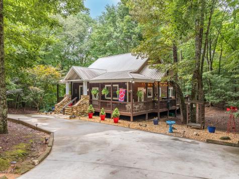 2084 Newport Drive Ellijay GA 30540
