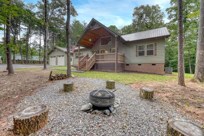 134 Camp Creek View Blairsville GA 30512