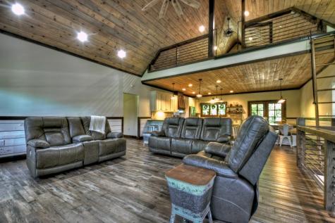 3181 Sugar Creek Road Blue Ridge GA 30513