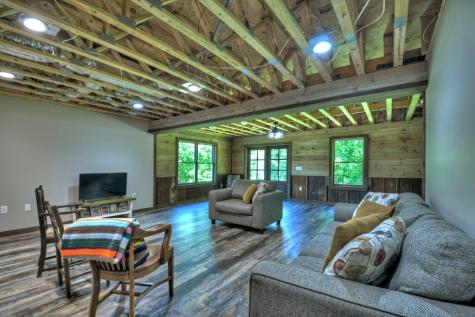 3181 Sugar Creek Road Blue Ridge GA 30513